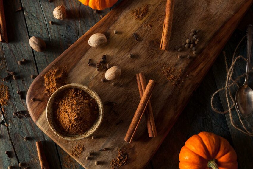 Organic Pumpkin Spice with Cinnamon Allspice Nutmeg and Ginger